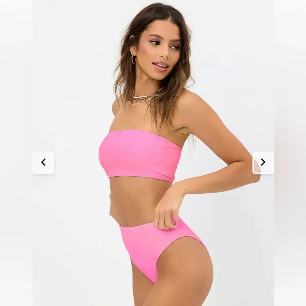 Frankie's Bikinis Jenna Bright Pink Ribbed Bandeau Bikini Top XS